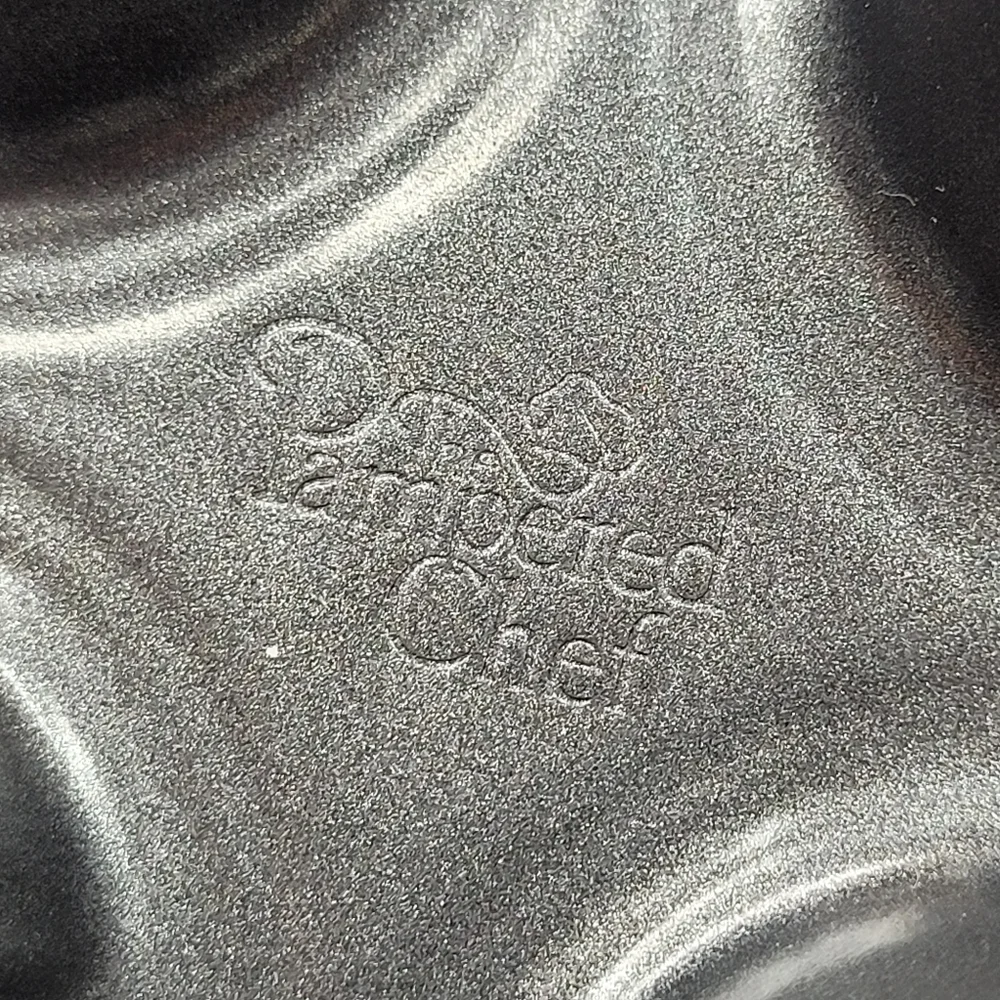 Pampered Chef Mini Muffin Pan
